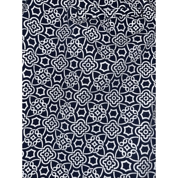 Crown & Ivy Women’s Geometric Design Dress Pants Size 12P - Picture 4 of 4